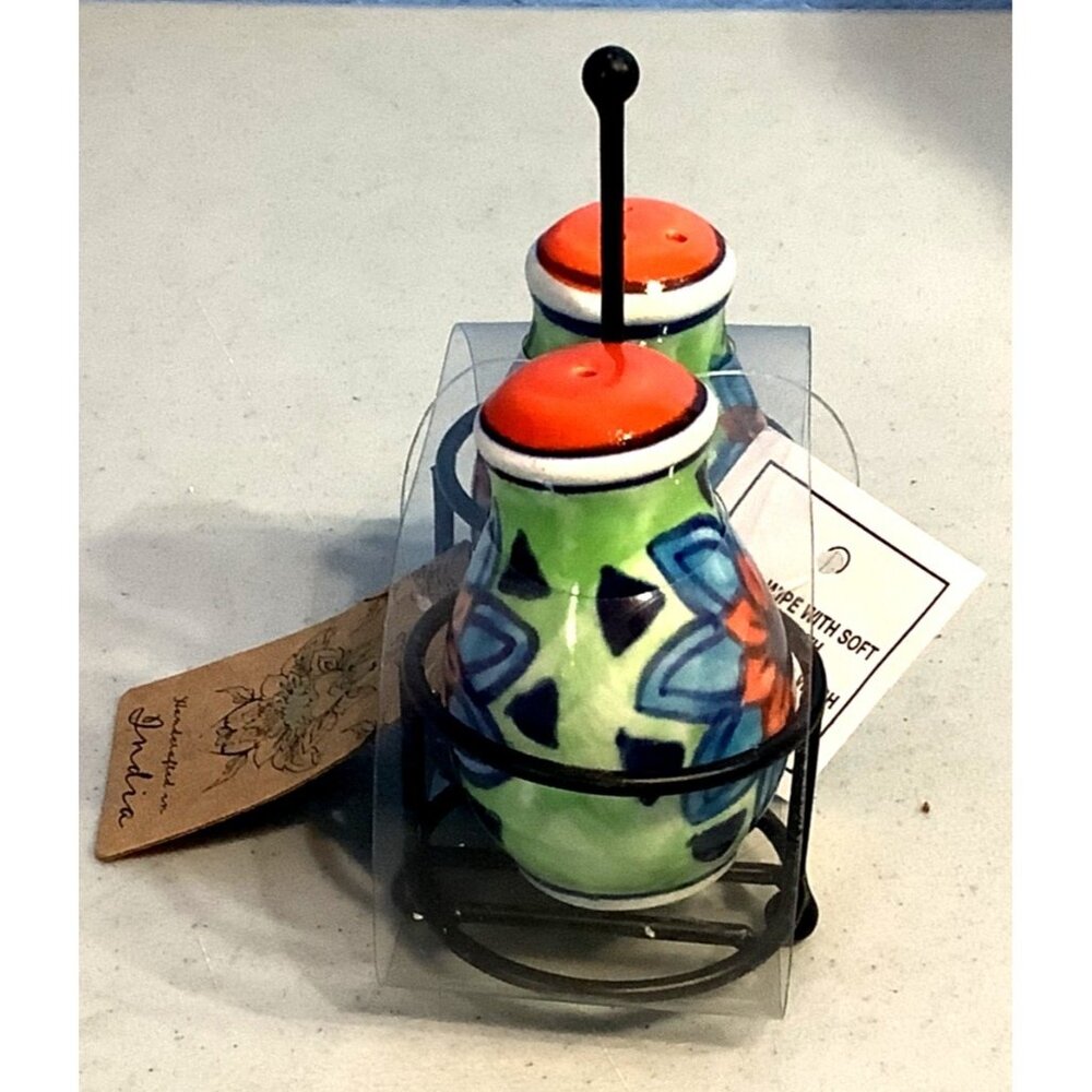 Salt and Pepper Shaker Hand Painted Iron Holder Handcrafted India Ceramic - Picture 5 of 7